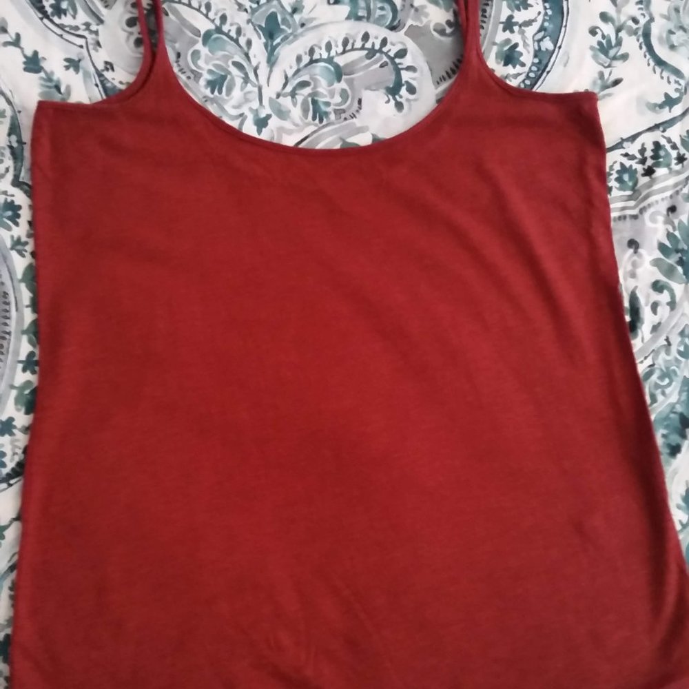 2/$12-Lands' End Dark Rust/Mahogany Tank XS EUC
